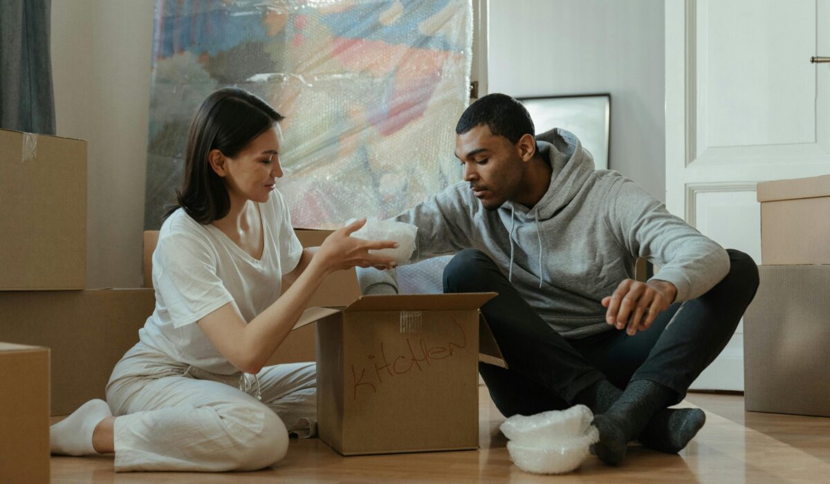 international couple moving in together and applying for a Japanese spouse visa